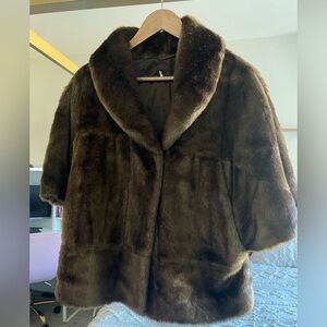 Vintage faux fur coat by Calvin Klein. Women’s M.